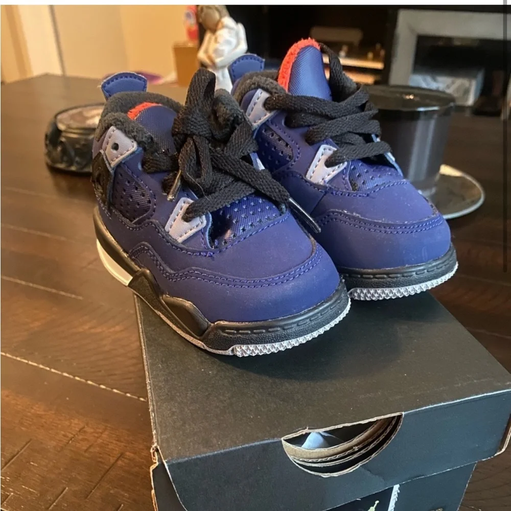 💙Jordan 4 loyal blue TD💙 - Picture 1 of 4